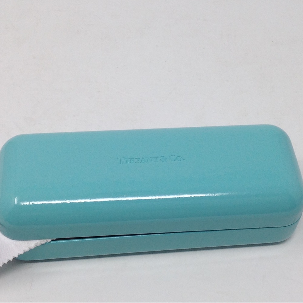 Tiffany & CO nice  blue eyeglass or sunglass case